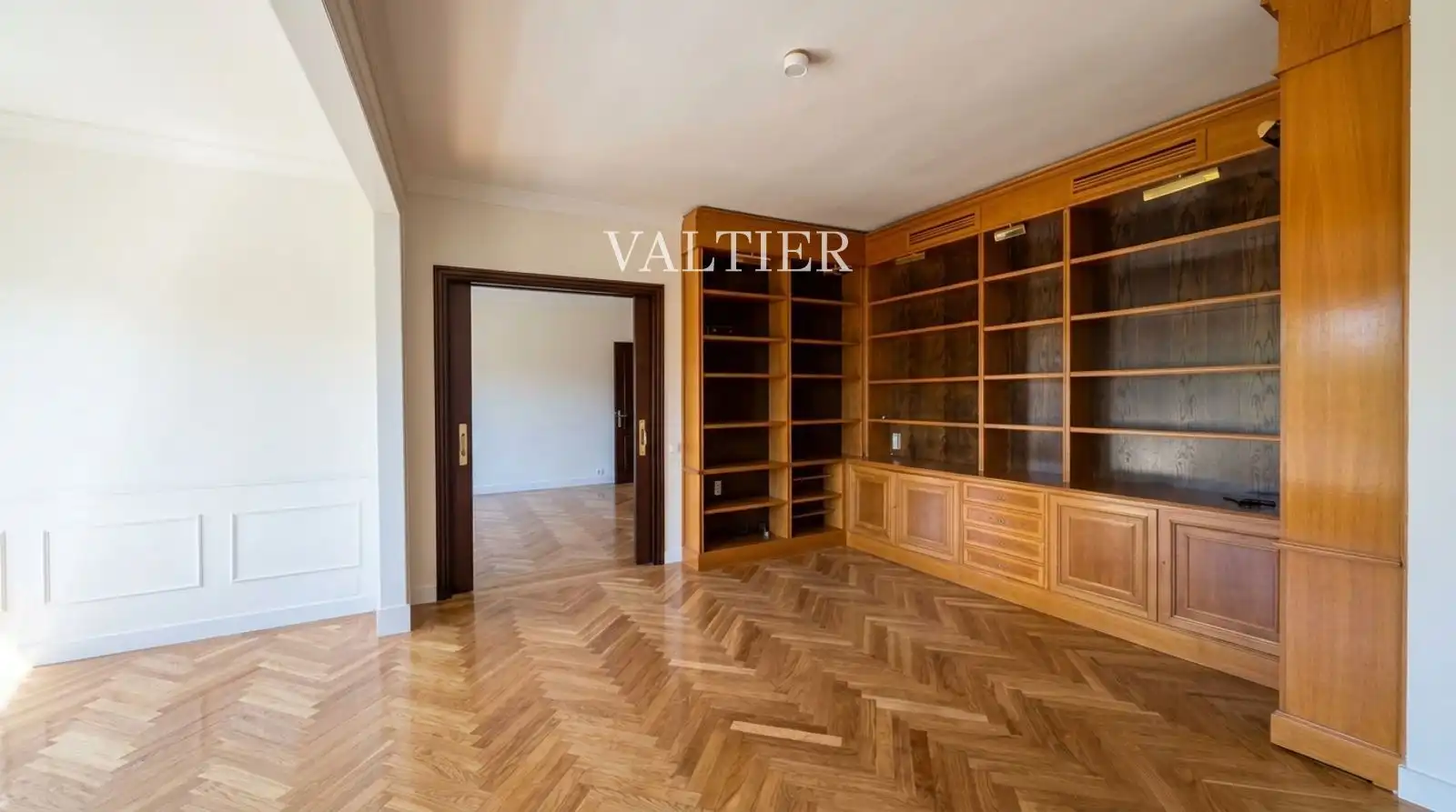 Flat 284 m² in Madrid