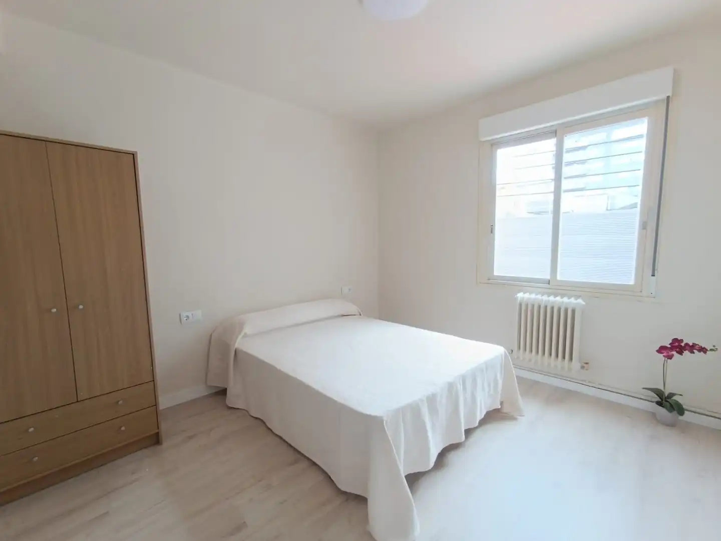 Habitación 100 m², Pamplona