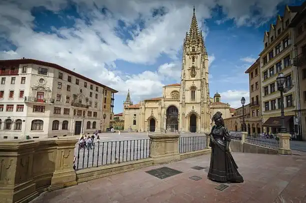 Piso de 54 m² en Oviedo
