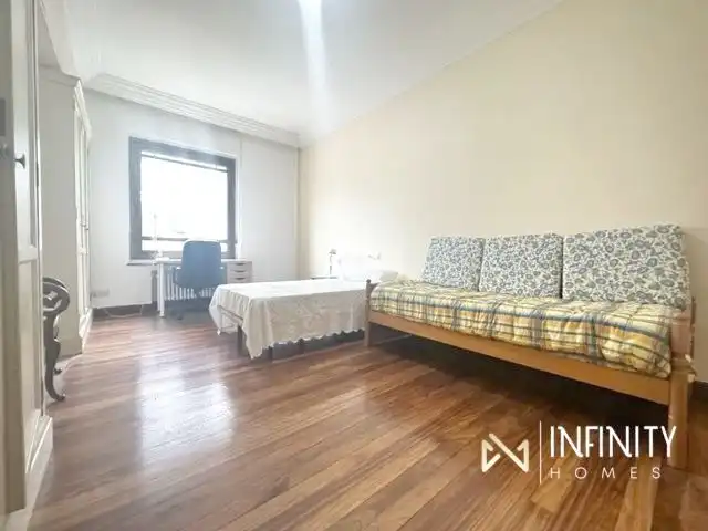 Piso de 210 m² en Bilbao