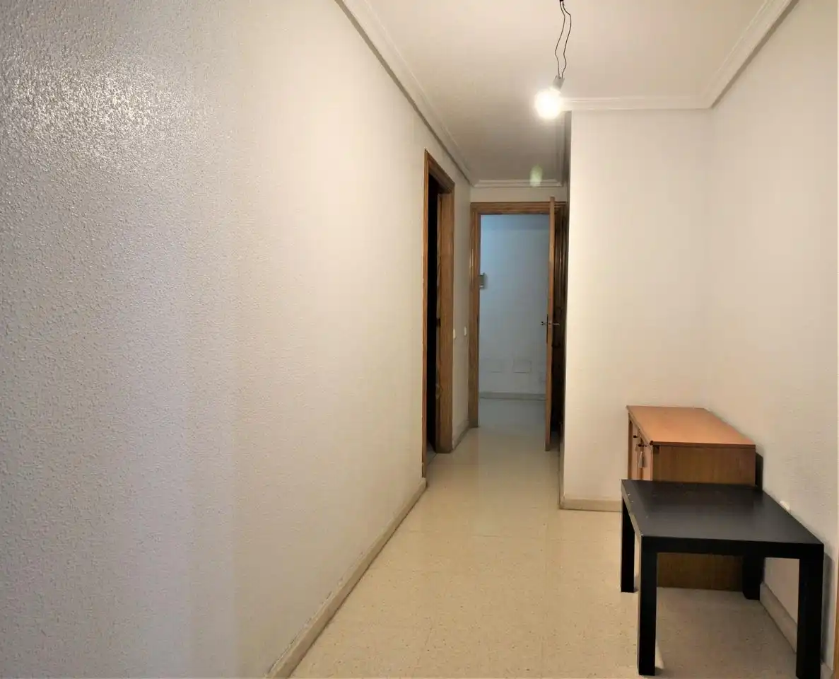 Piso de 100 m² en Almería