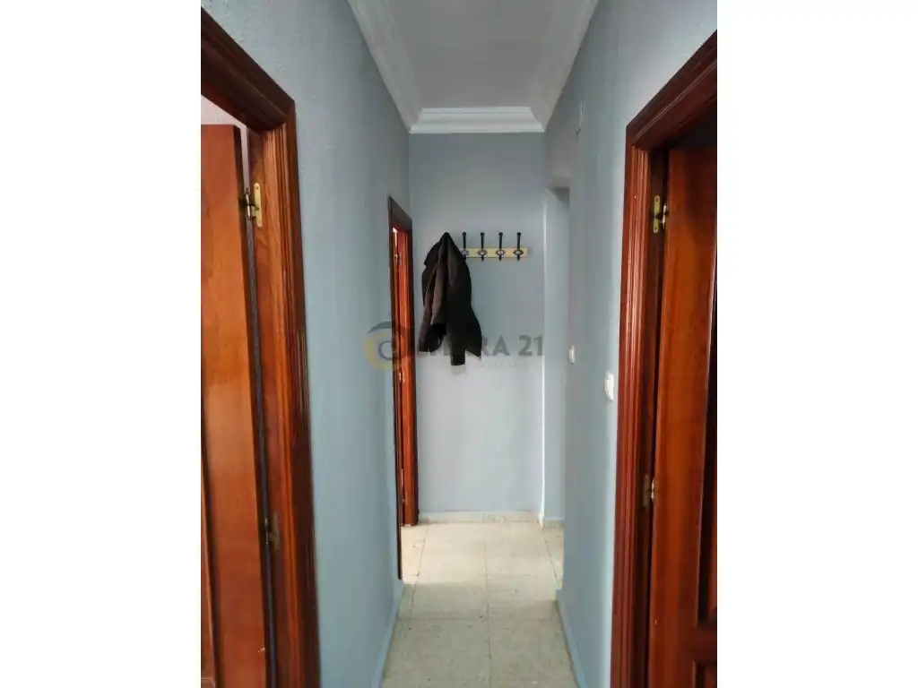 Piso de 90 m² en Jaén