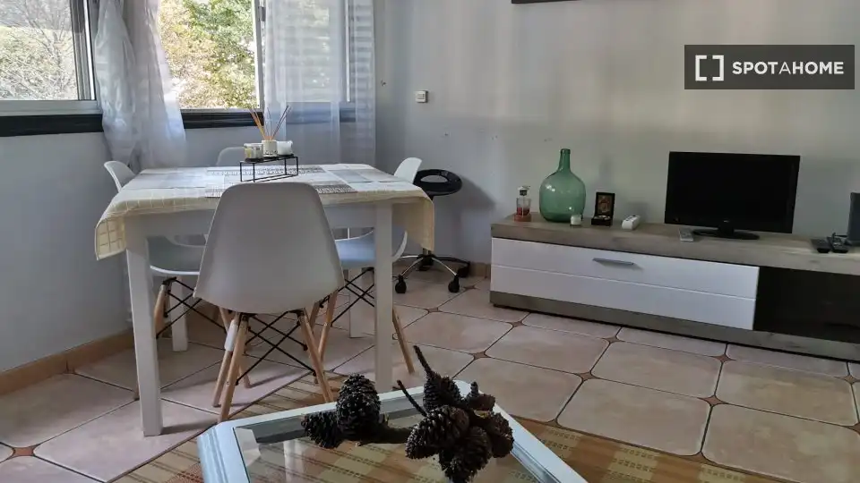 Habitación 69 m², Vigo