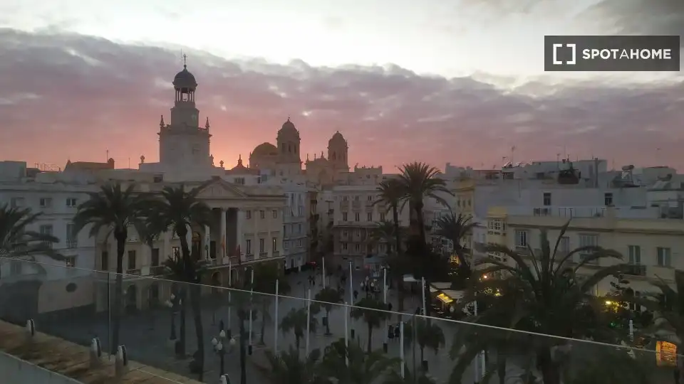 Habitación 81 m², Cádiz
