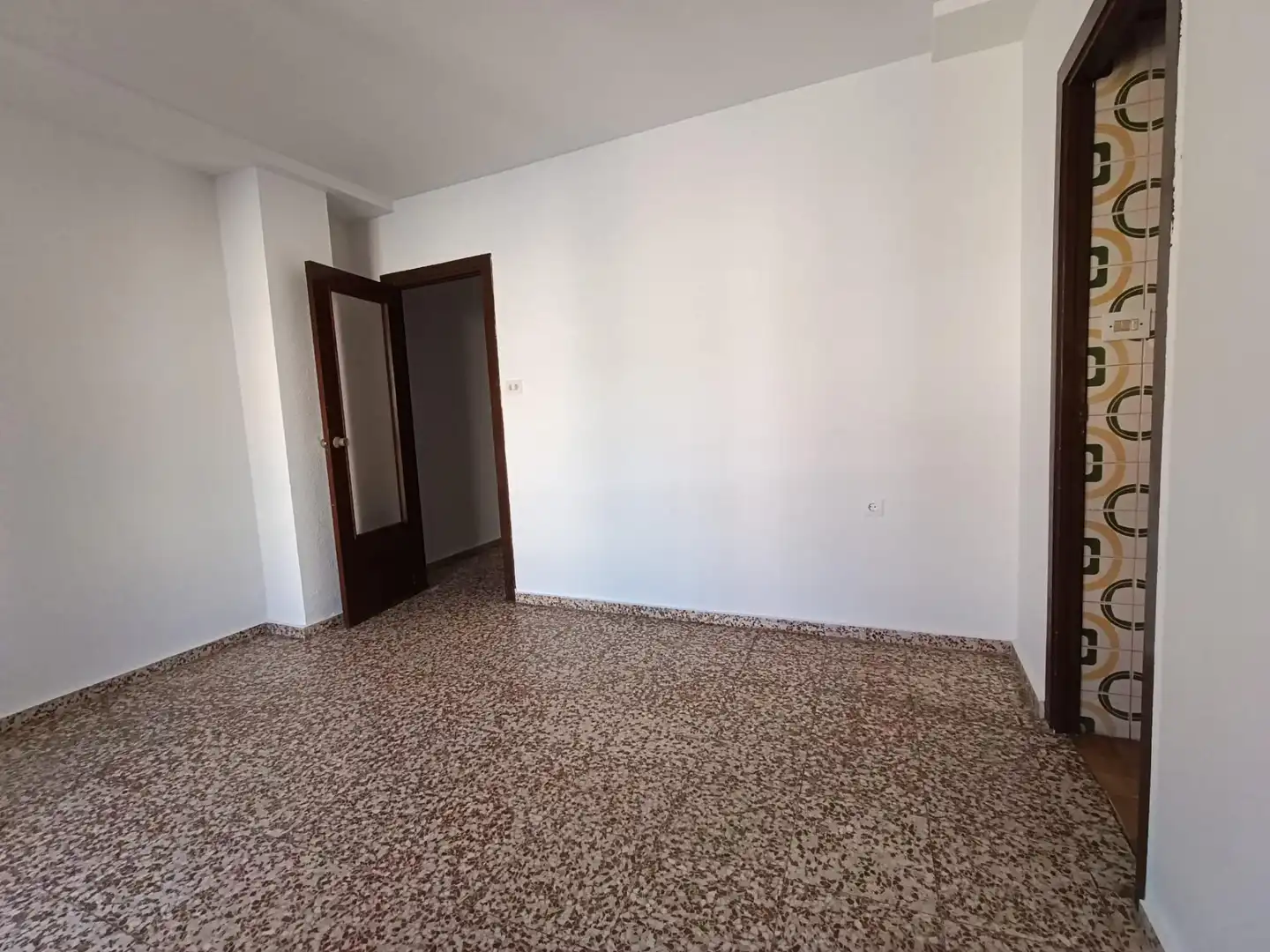 Piso de 80 m² en Adra