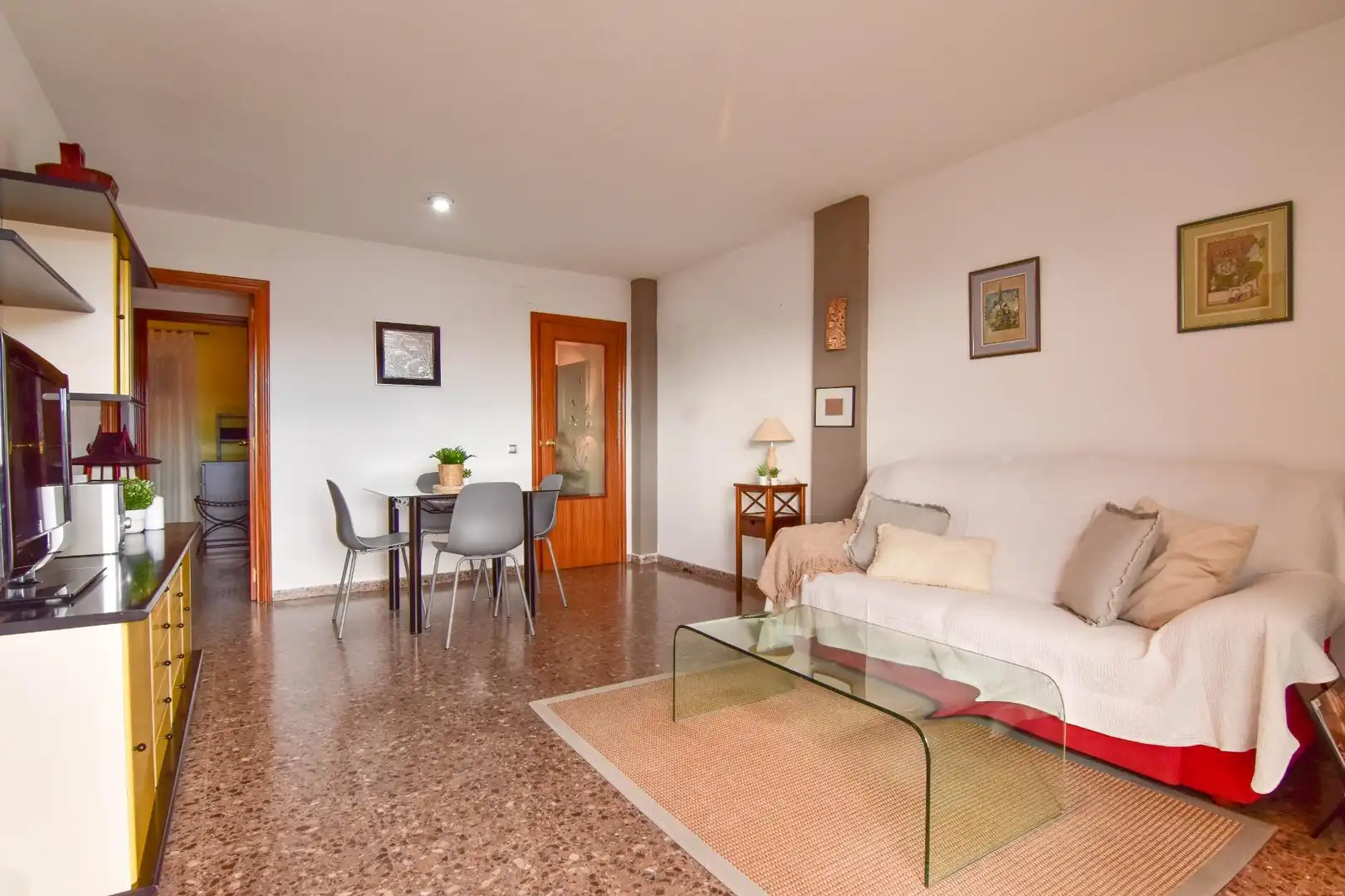 Piso de 68 m² en Puebla de Farnáls