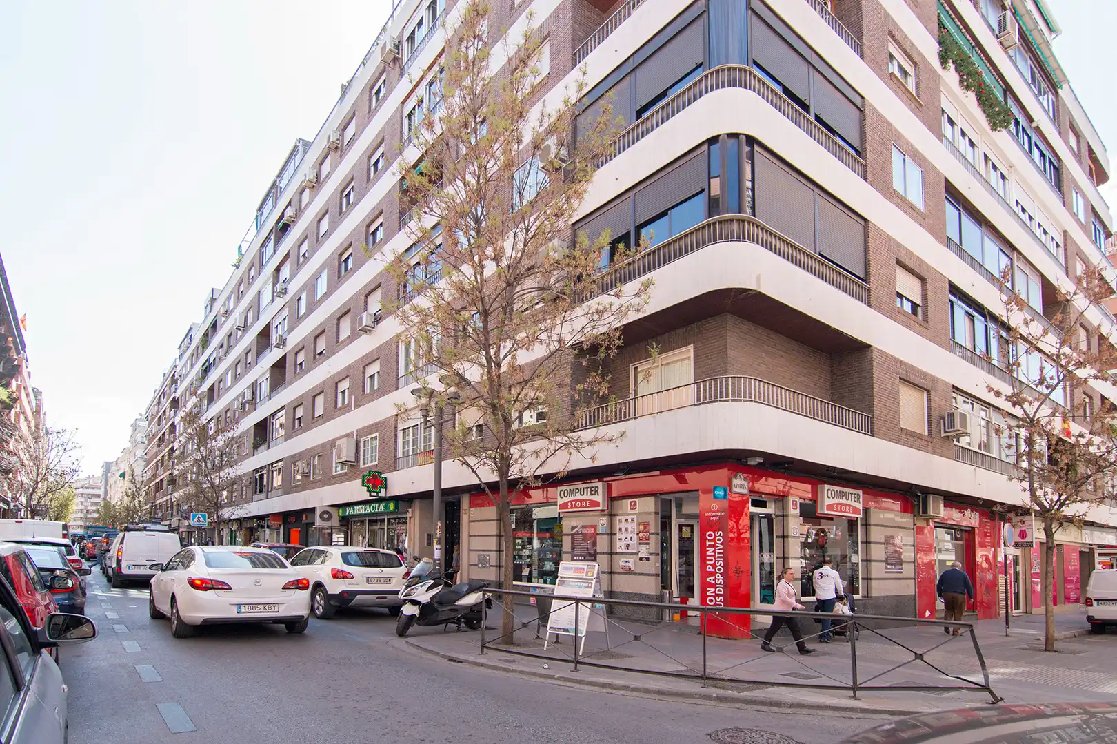 Flat 140 m² in Granada