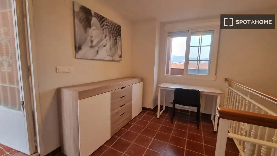 Habitación 207 m², Armilla