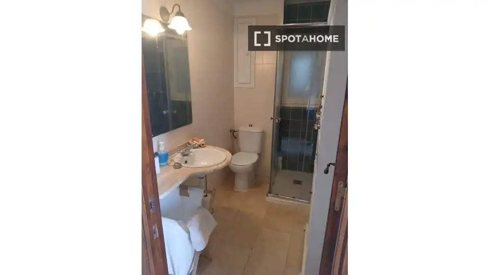 Habitación 58 m², Adra