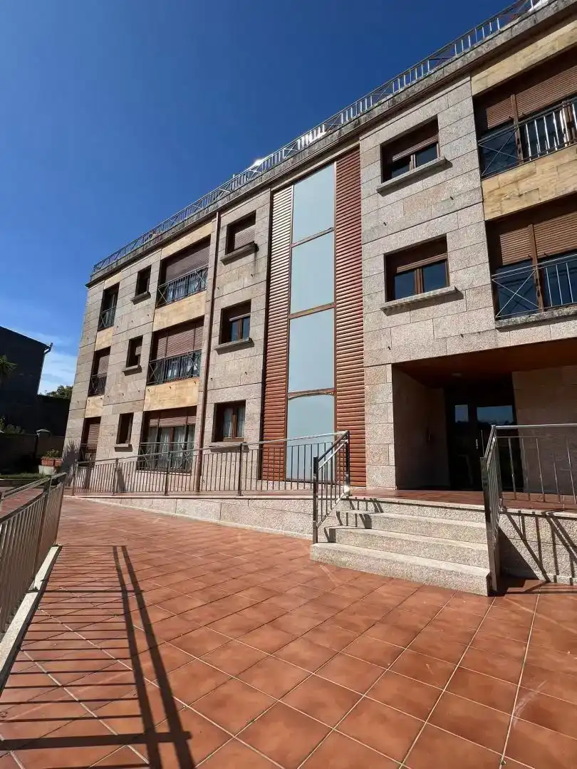 Piso de 85 m² en Sanxenxo