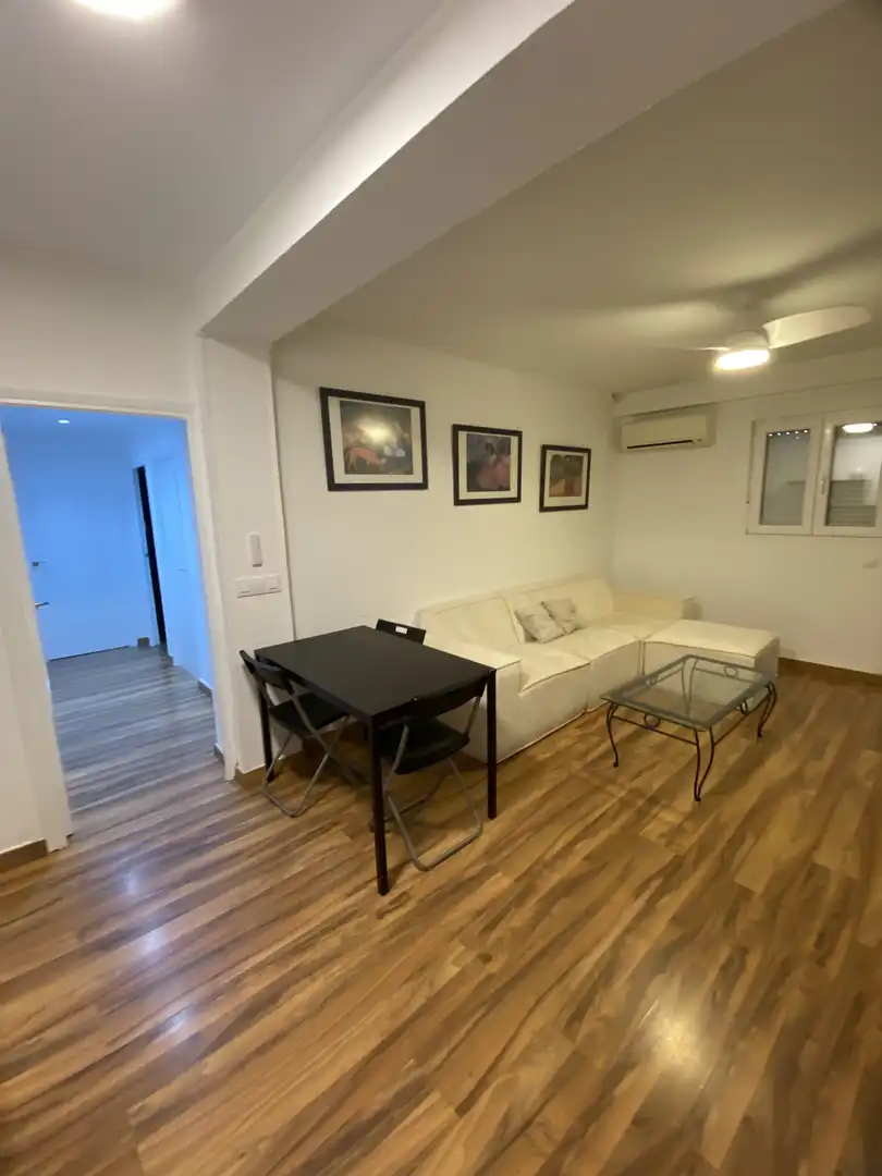 Piso de 85 m² en Almería