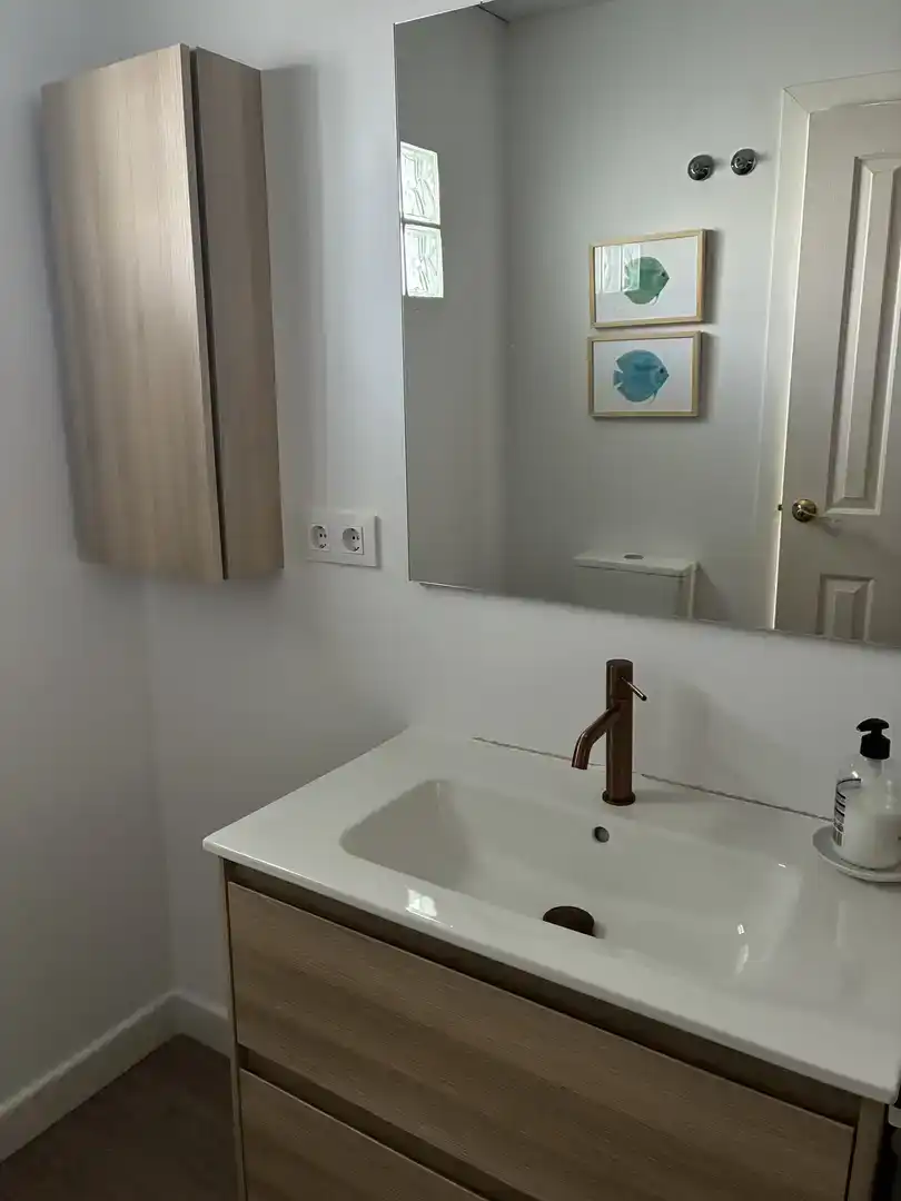 Piso de 85 m² en Rota