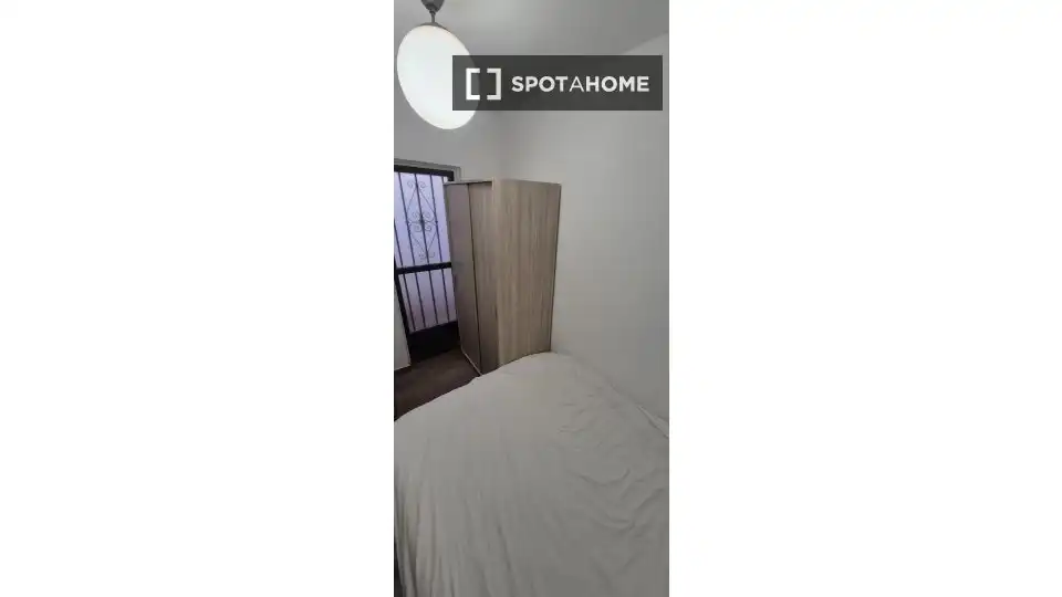 Habitación 84 m², Granada