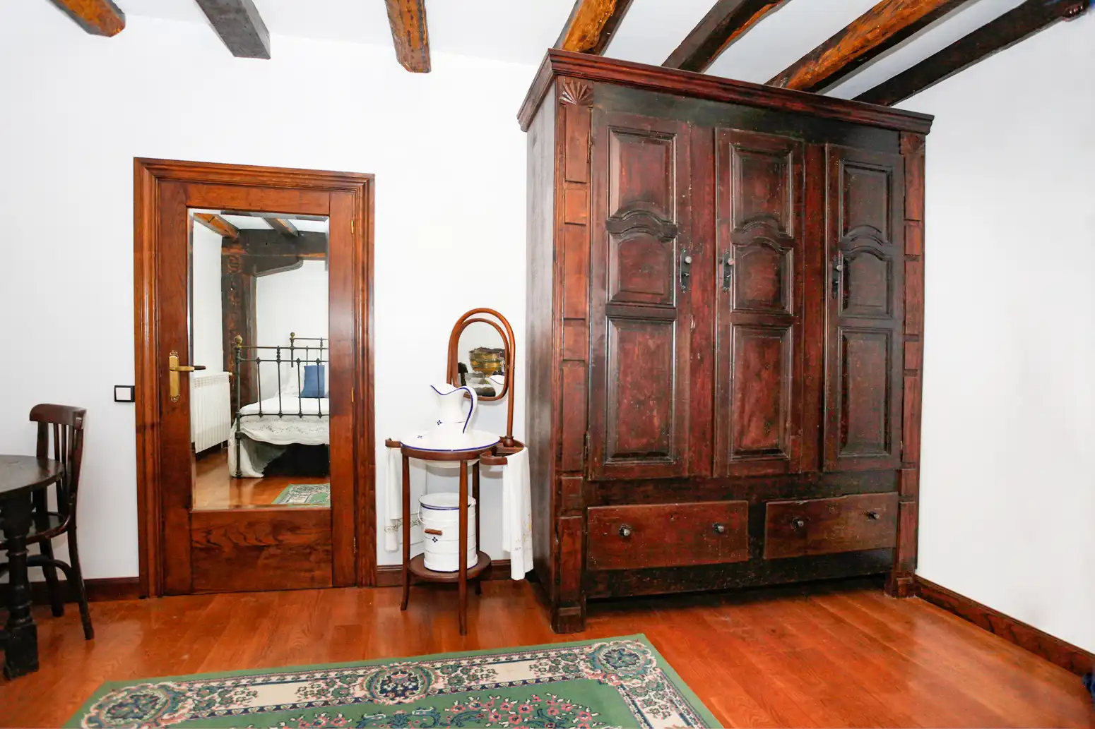 Piso de 285 m² en Basaburua