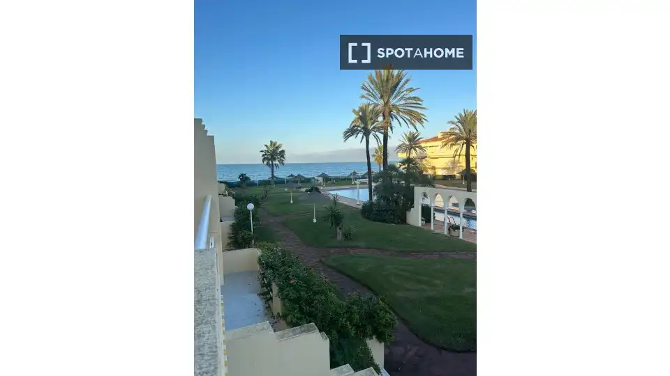 Habitación 138 m², Dénia