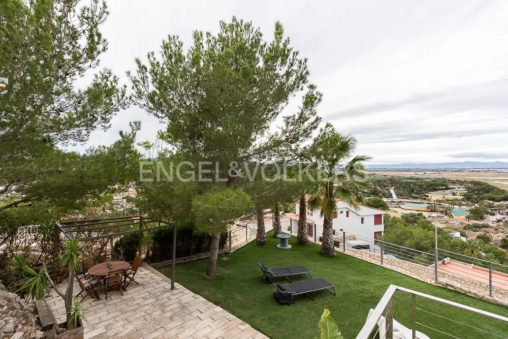 Piso de 320 m² en Cullera