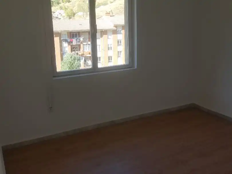 Piso de 65 m² en La Pola de Gordón
