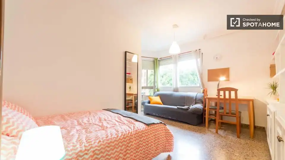 Habitación 120 m², Valencia