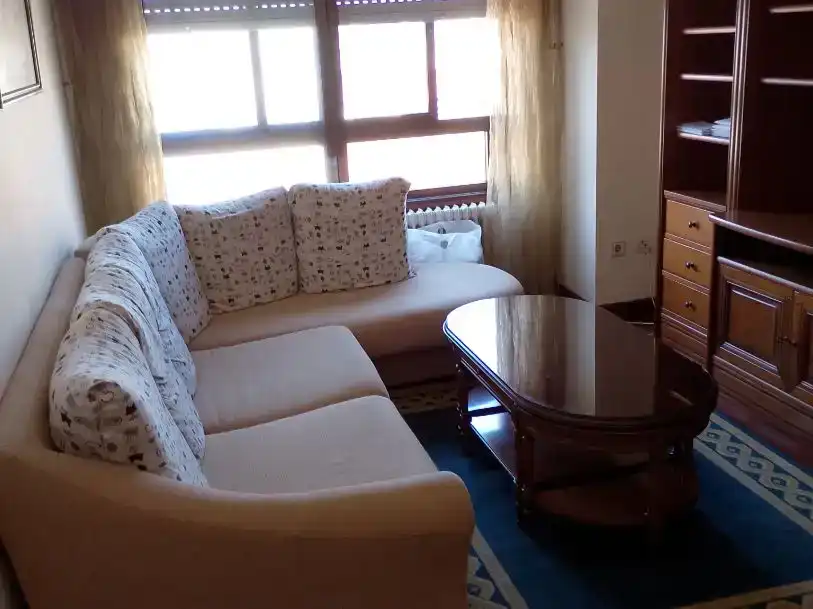 Piso de 80 m² en Vigo