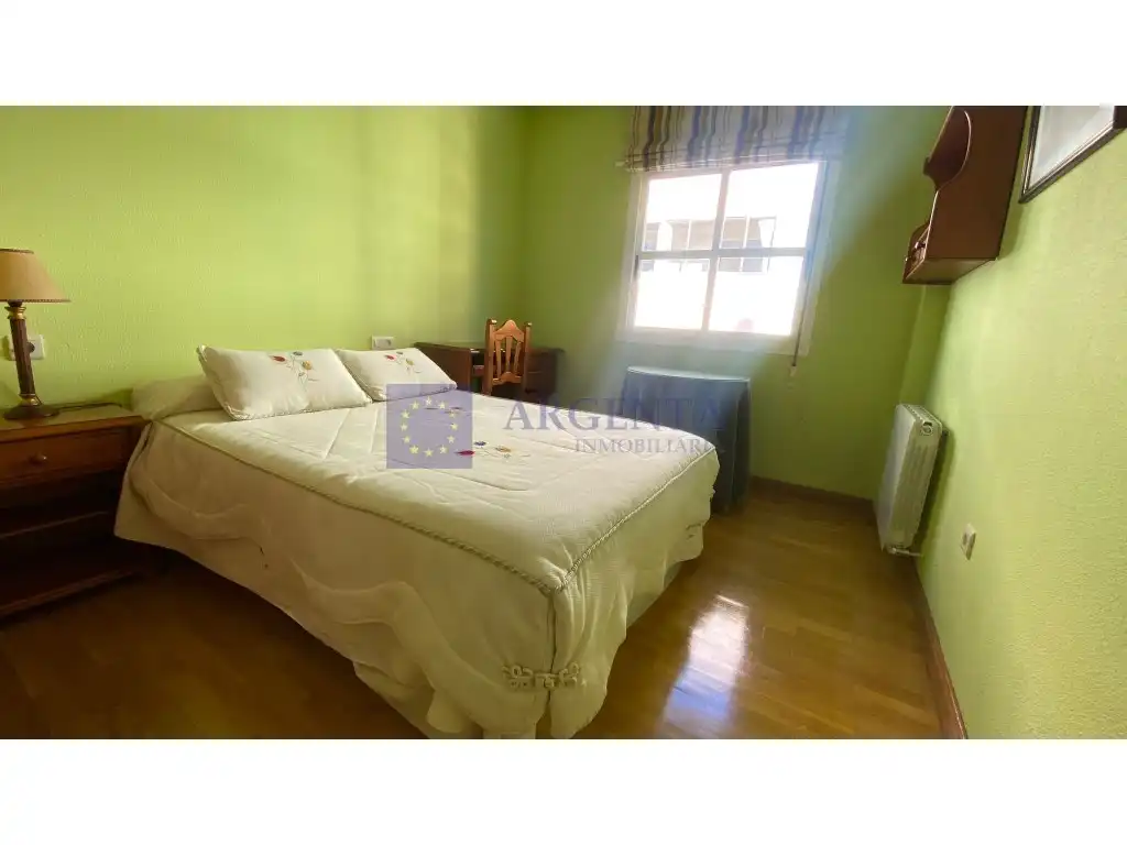 Piso de 120 m² en Cáceres