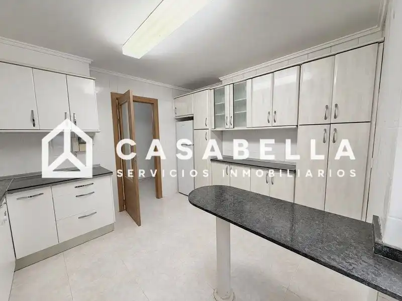 Квартира 129 м² в Валенсии