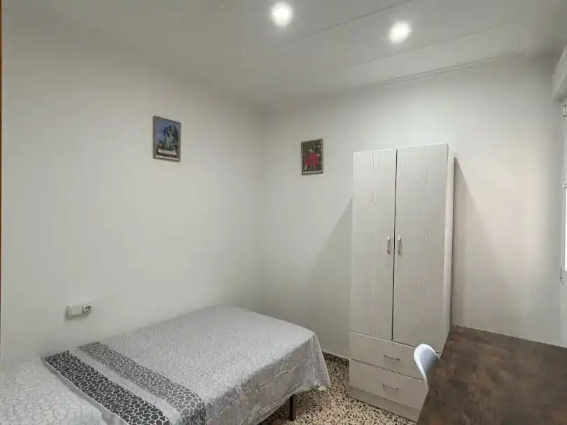 Habitación 105 m², Elda