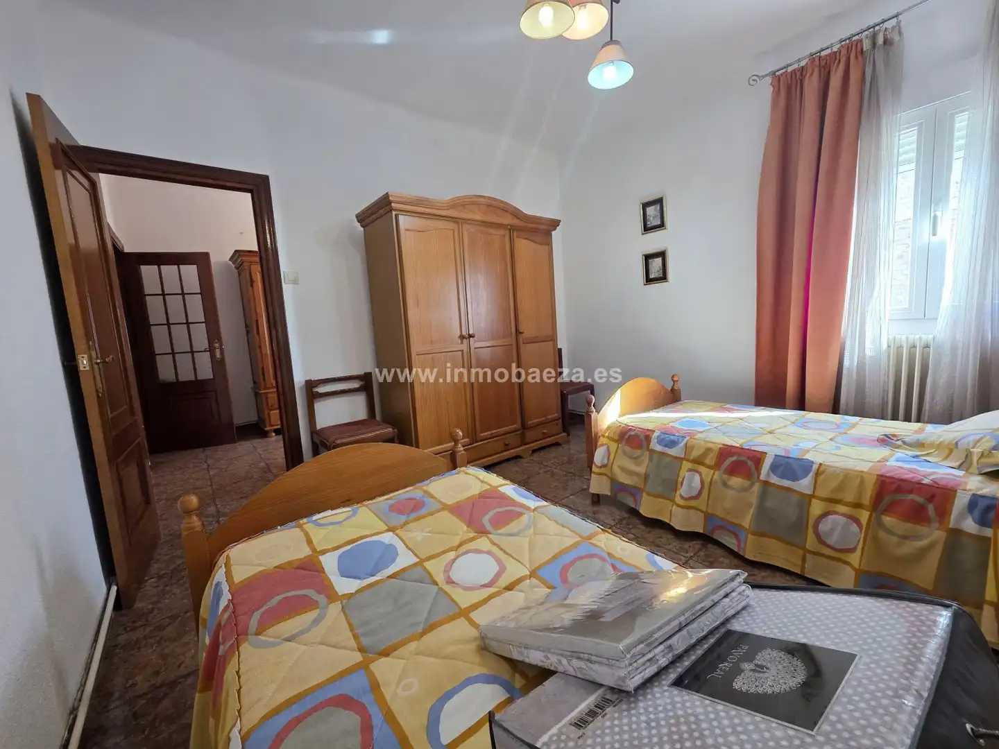 Piso de 100 m² en Baeza