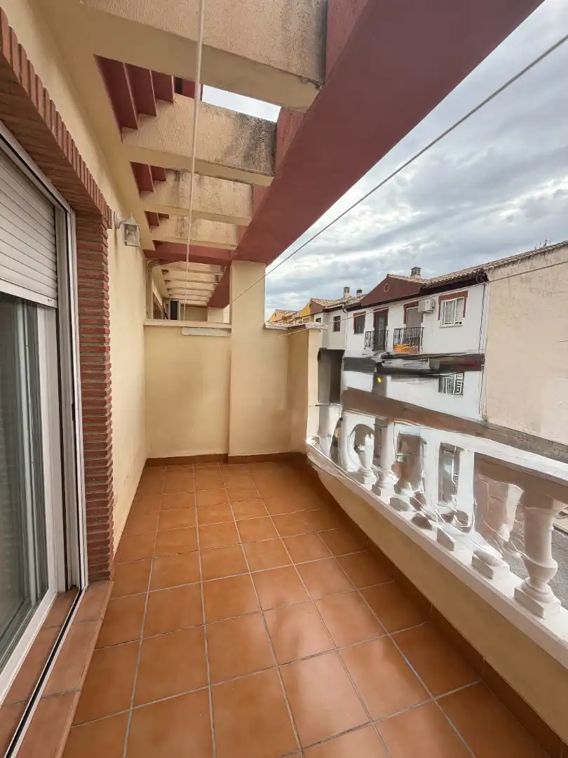 House 102 m² in Maracena