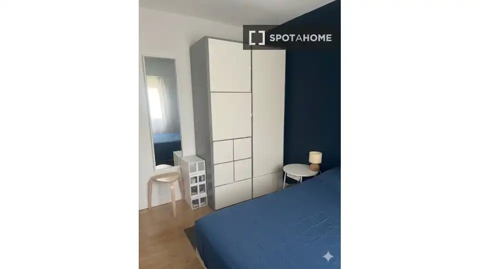 Habitación 90 m², Dénia