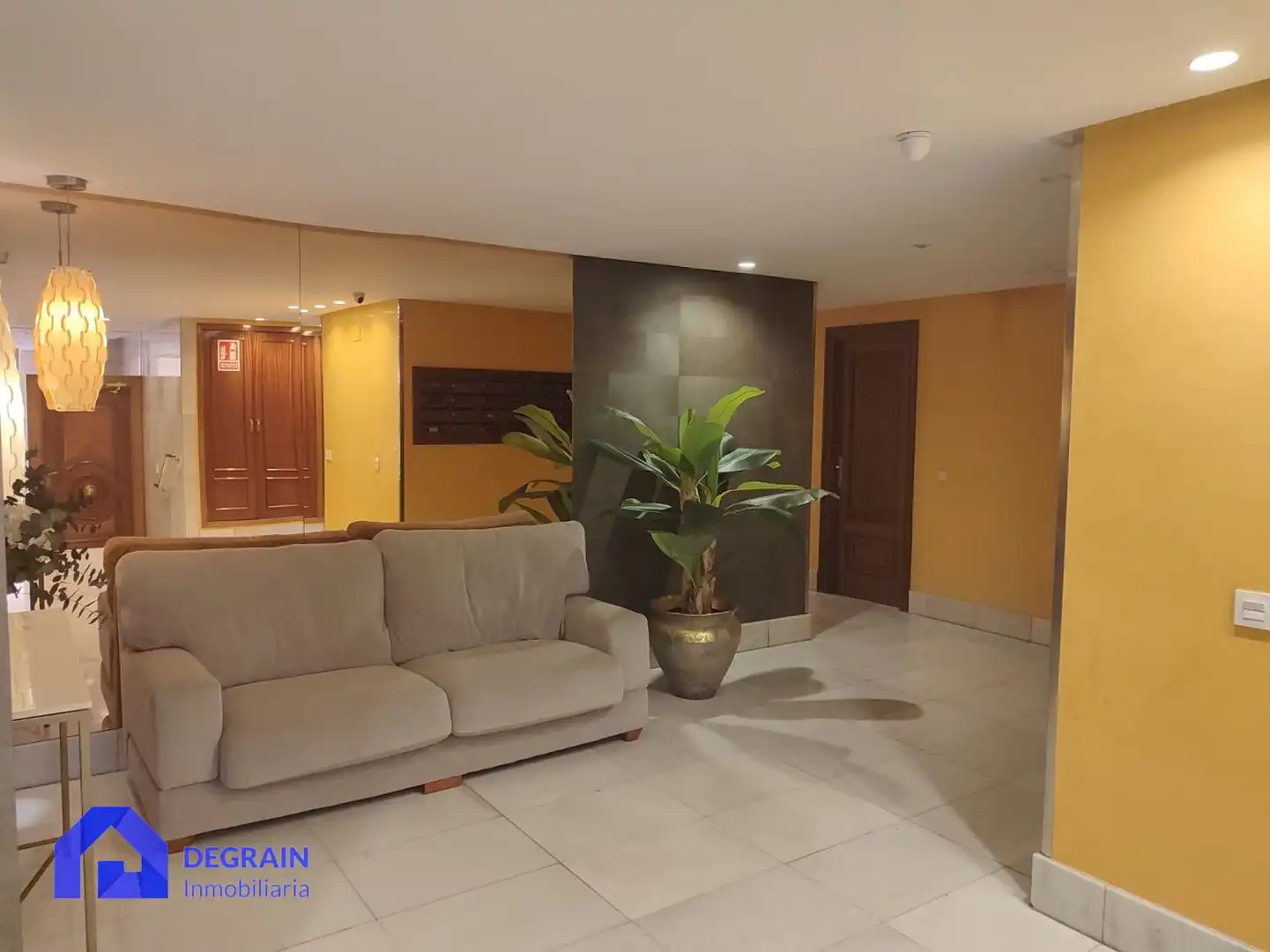 Piso de 146 m² en Oviedo