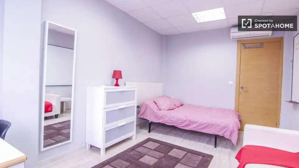 Habitació de lloguer, València