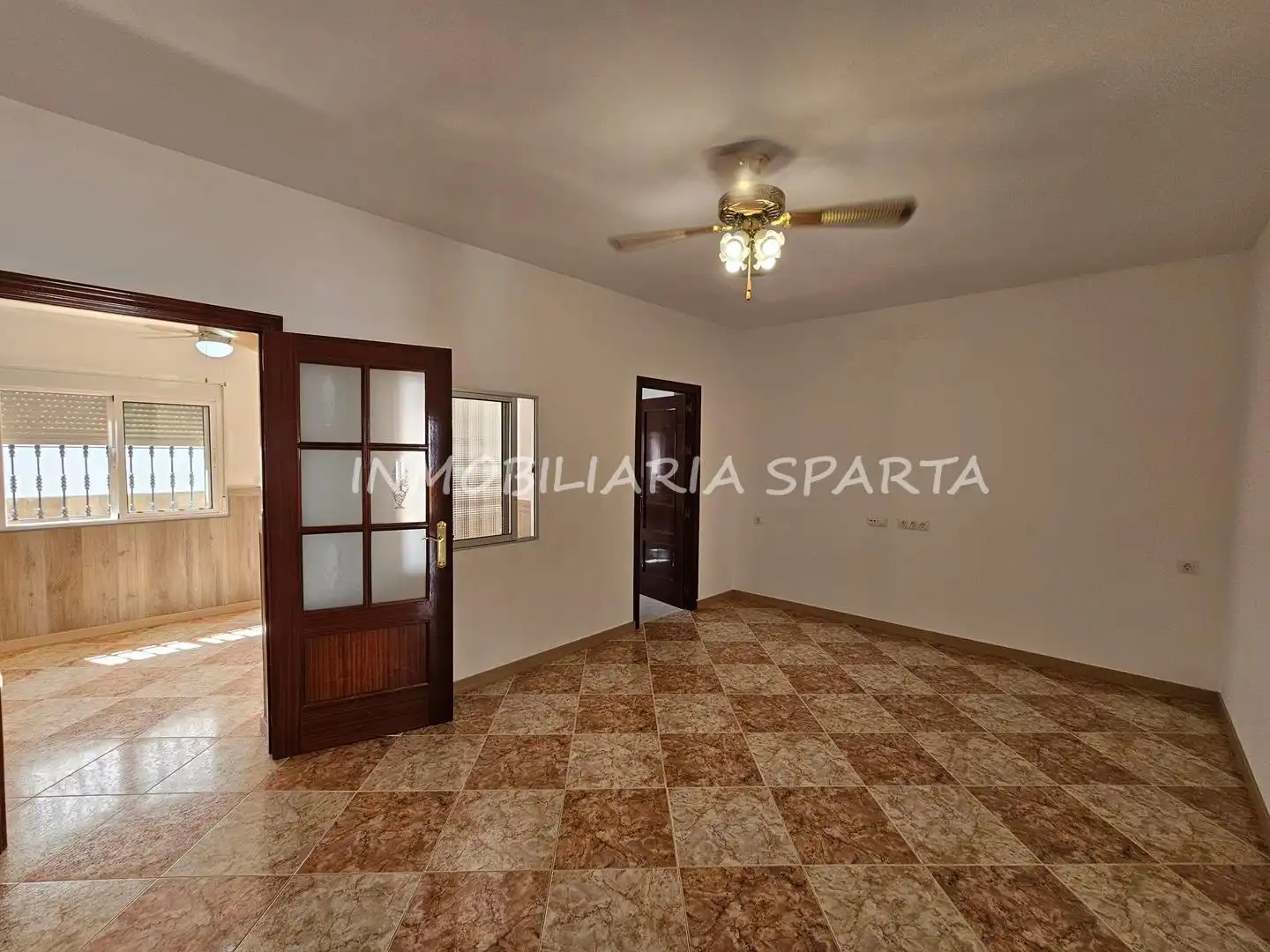 Casa de 153 m² en Villanueva del Ariscal