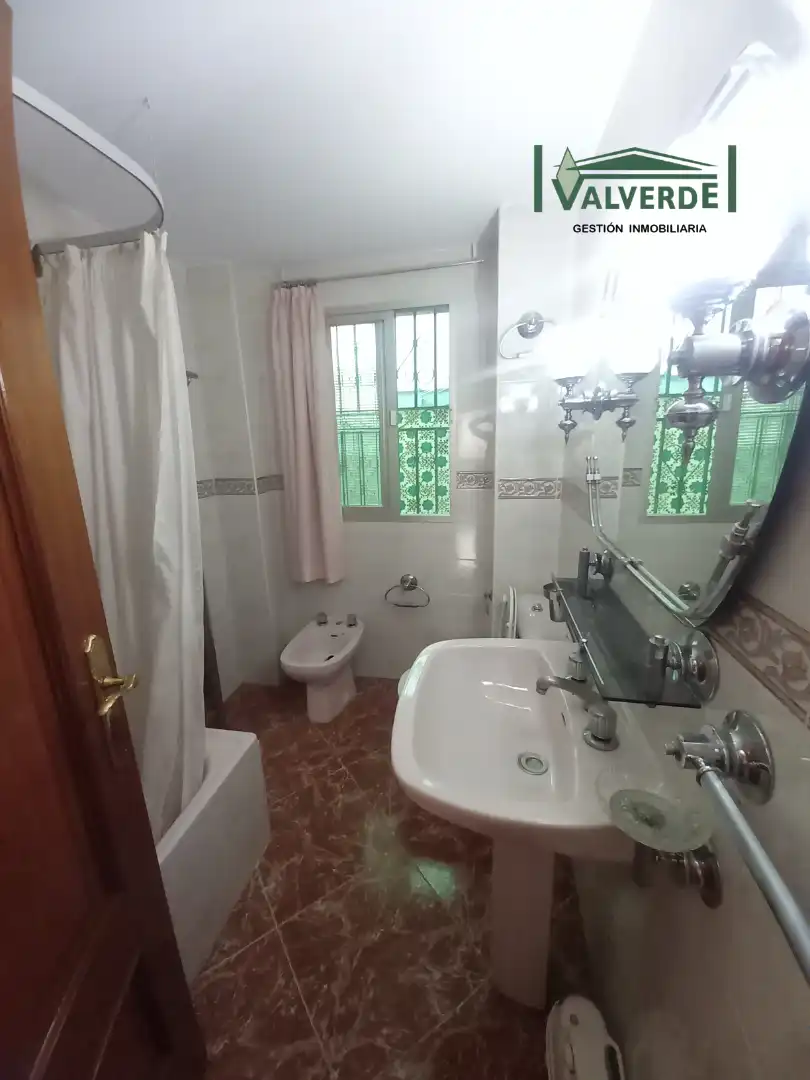 Piso de 85 m² en Granada
