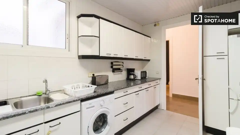 Habitación 250 m², Barcelona
