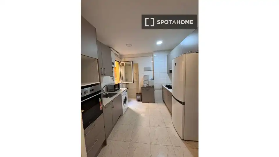 Habitació de lloguer, Madrid