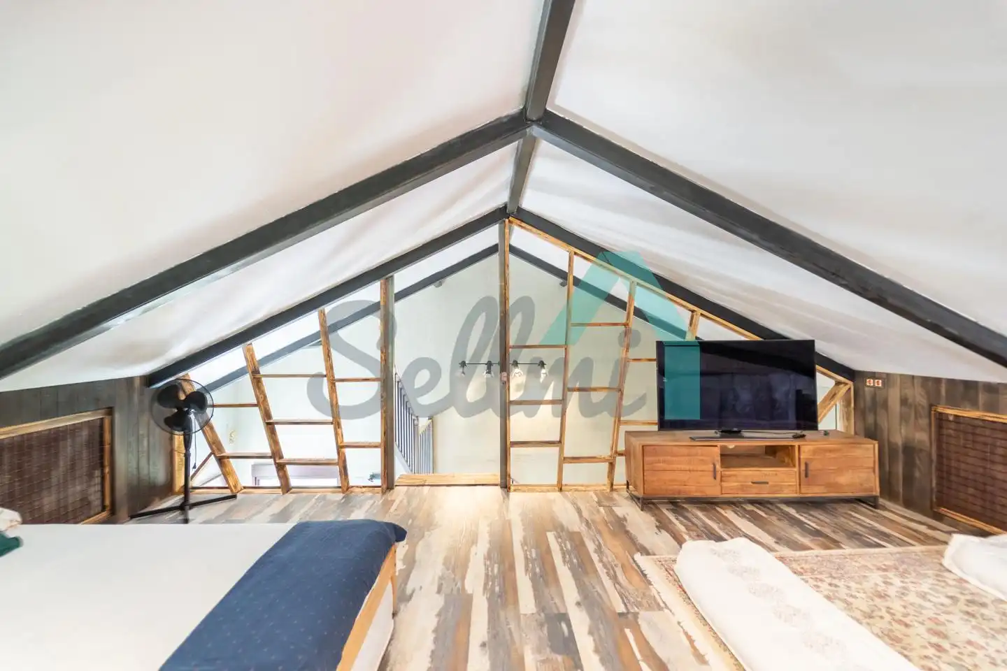 Piso de 200 m² en Mieres