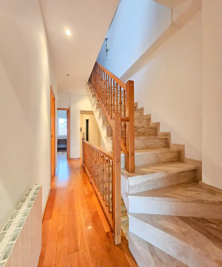 Casa de 273 m² en Badalona