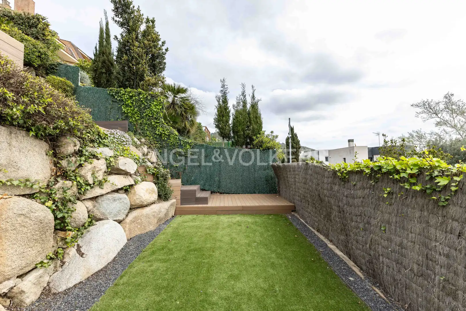 Будинок 440 м² у Esplugues de Llobregat