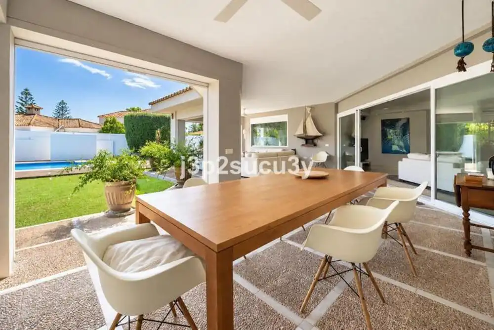 Piso de 357 m² en Marbella
