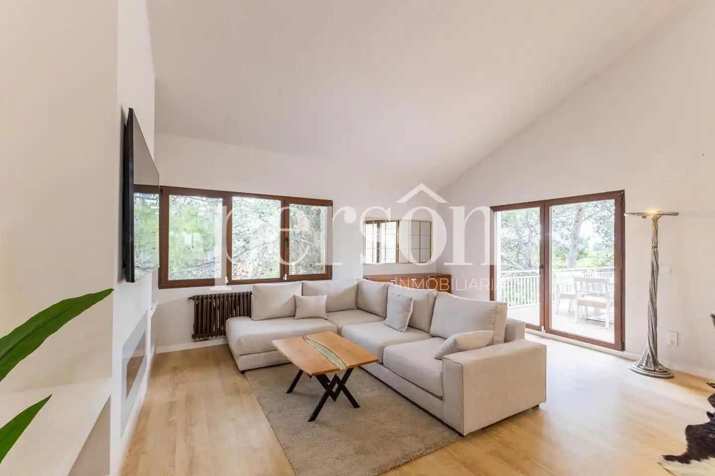 Casa de 351 m² en Chiva