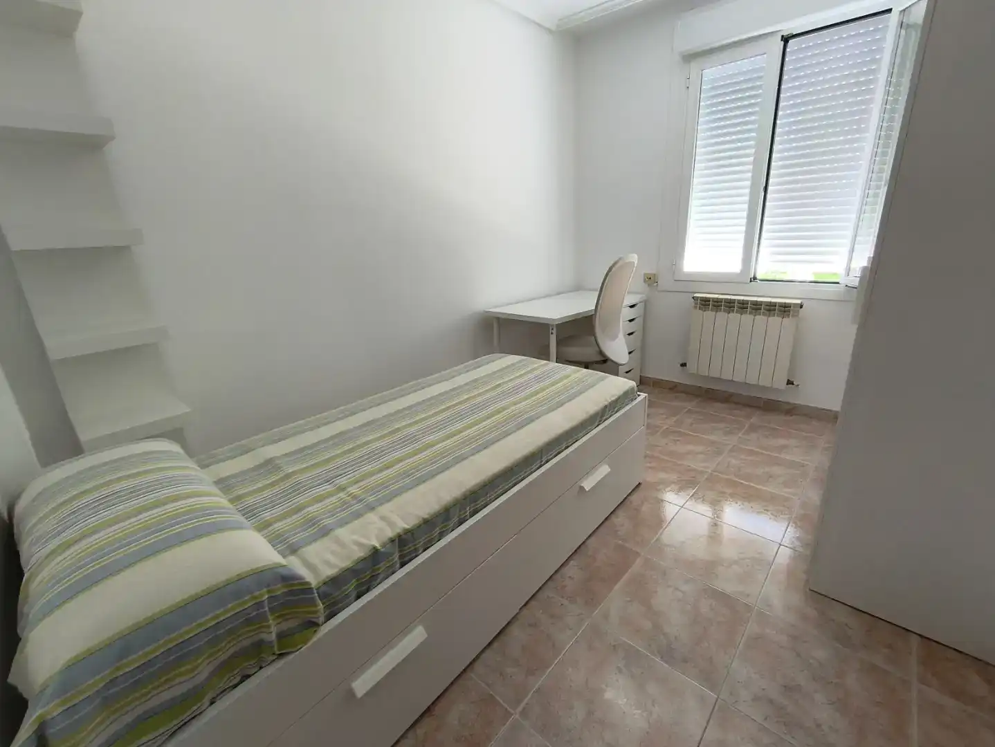 Habitación 65 m², Logroño