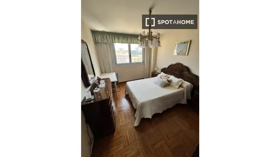Habitación 138 m², Vigo