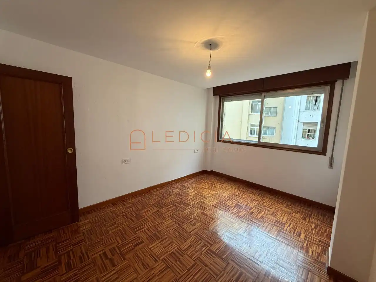 Piso de 90 m² en Vigo