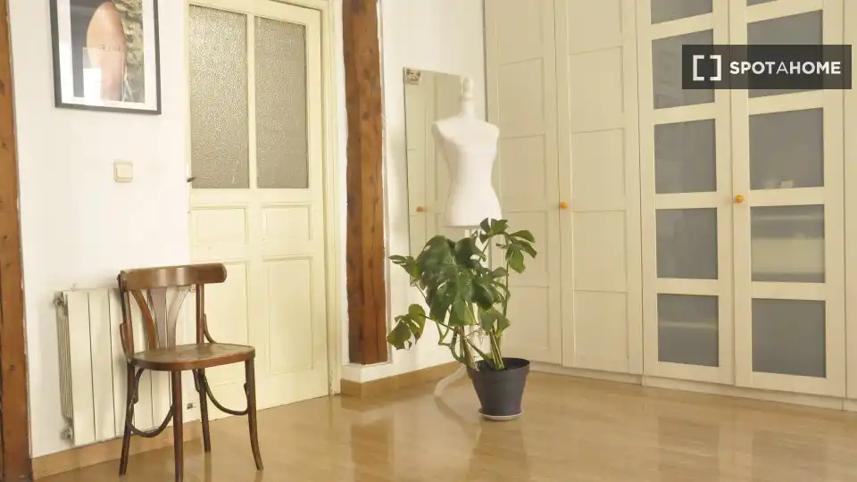 Habitació de lloguer, Madrid
