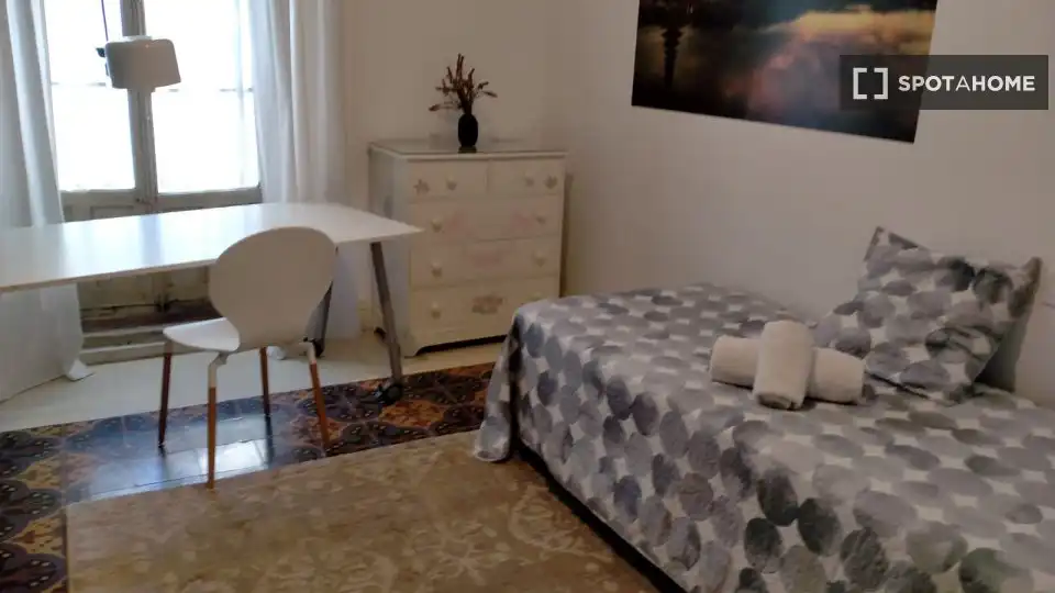 Habitación 104 m², Córdoba