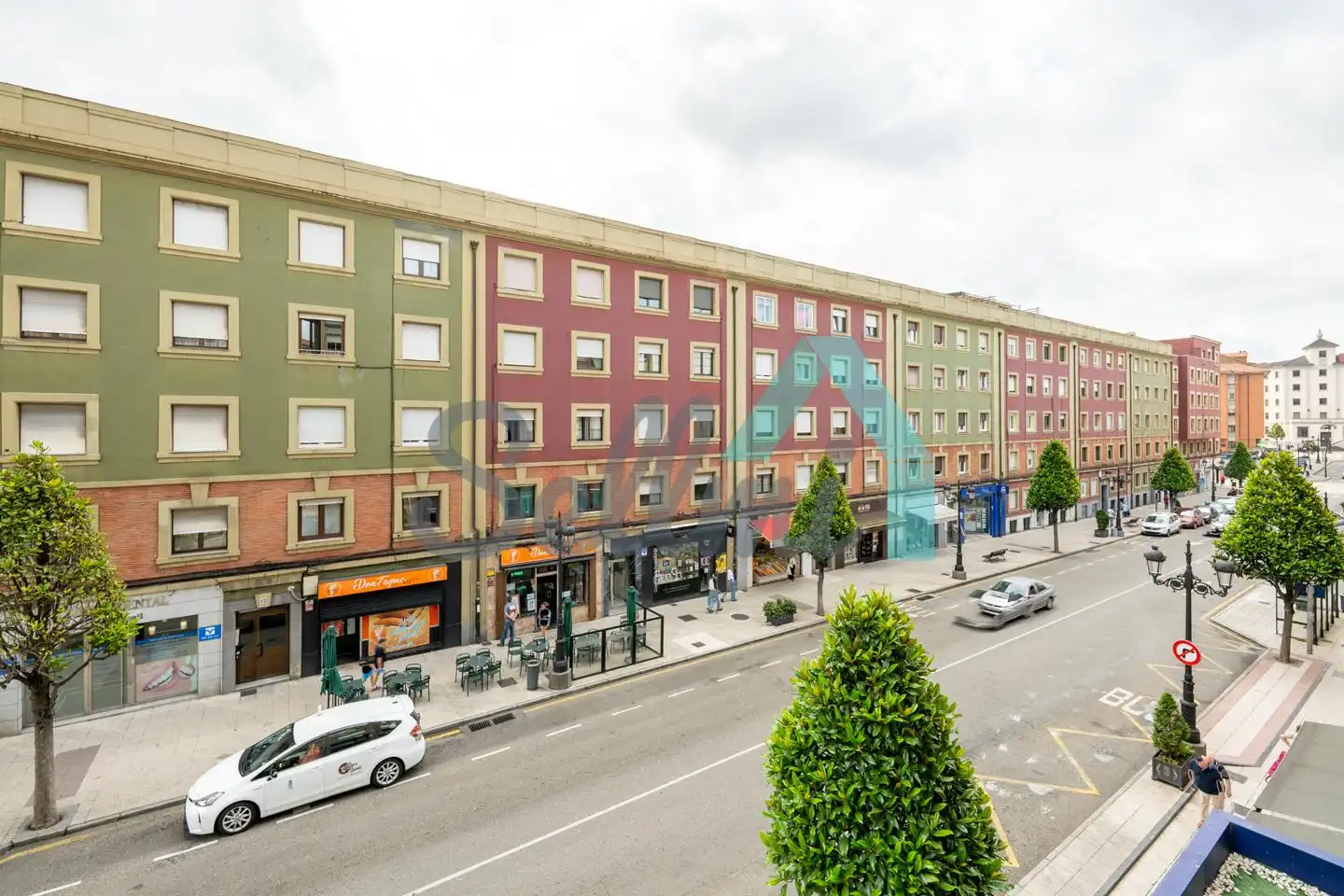 Pis de 101 m² a Oviedo