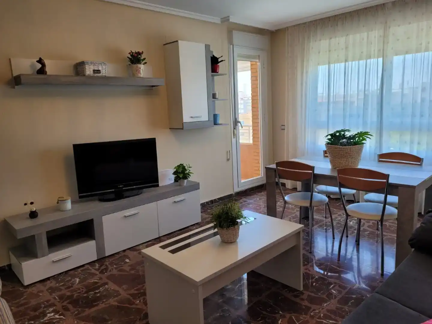 Habitación 100 m², Zaragoza