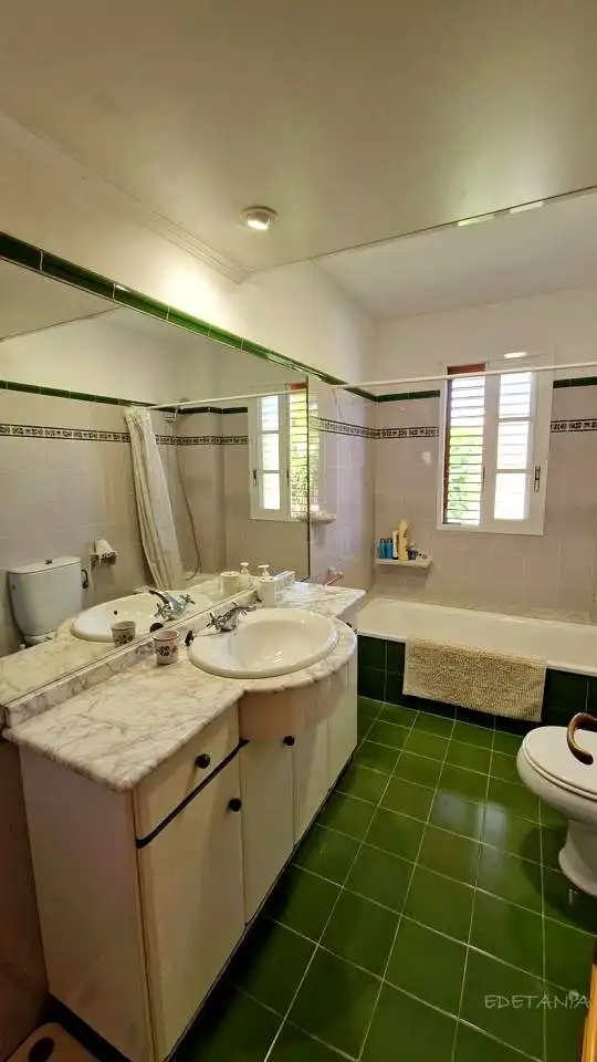 Casa 208 m² a Nàquera / Náquera