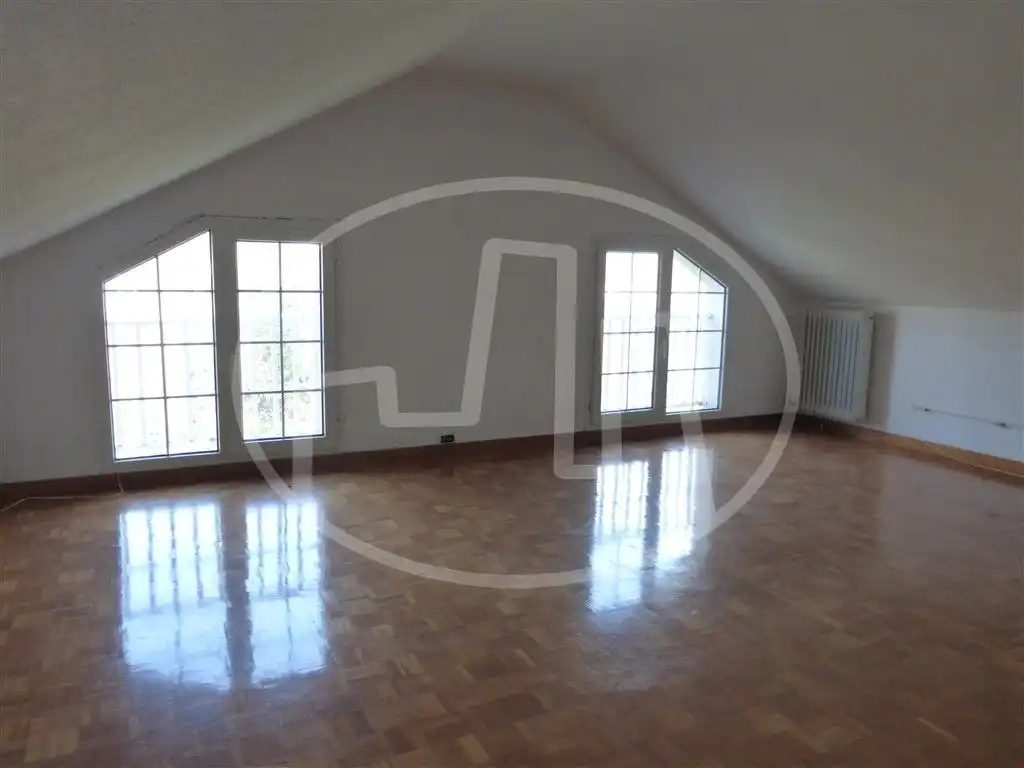 Casa de 190 m² en Valle de Egüés
