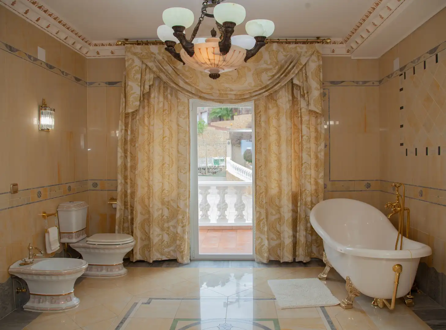 Будинок 1100 м² у Altea